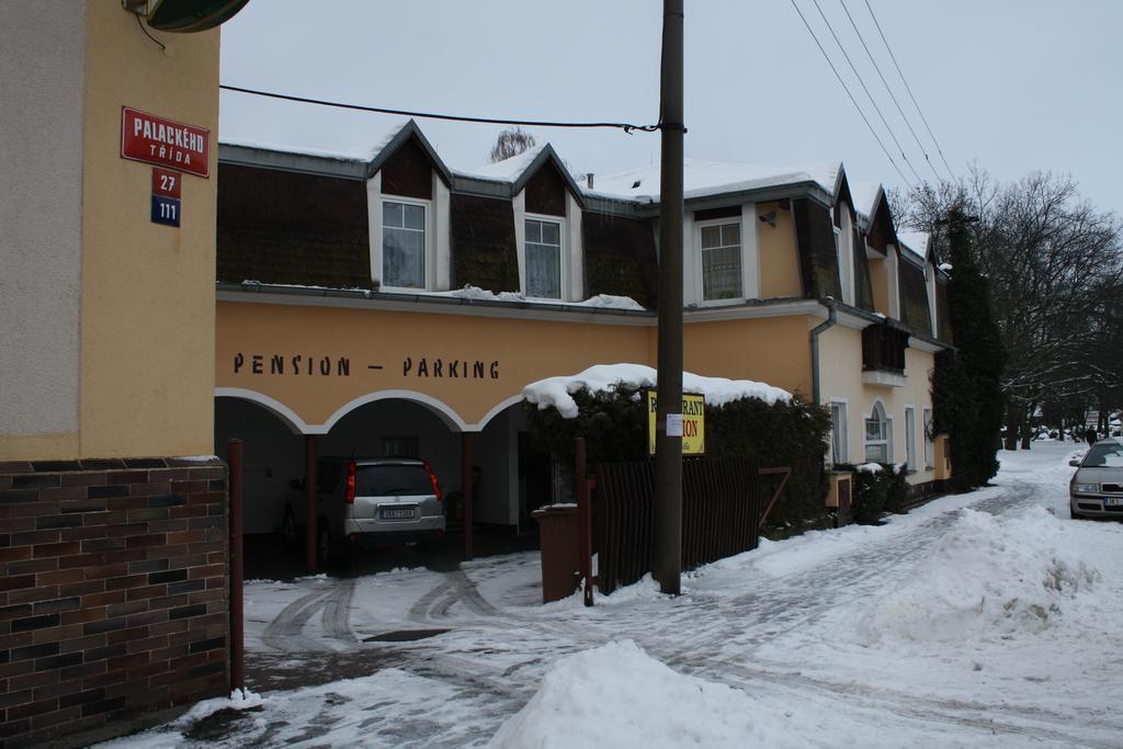 Penzion U Antonickova Pramene Mariánské Lázně Exterior foto