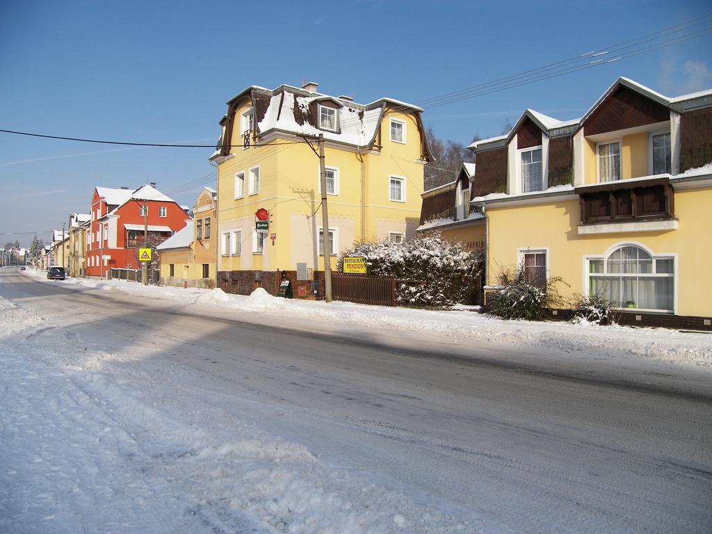 Penzion U Antonickova Pramene Mariánské Lázně Exterior foto